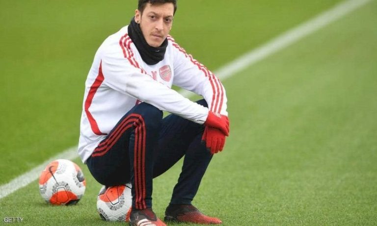 أوزيل يفاجئ جمهوره بتصريح مثير! أوزيل-يفاجئ-جمهوره-بتصريح-مثير!