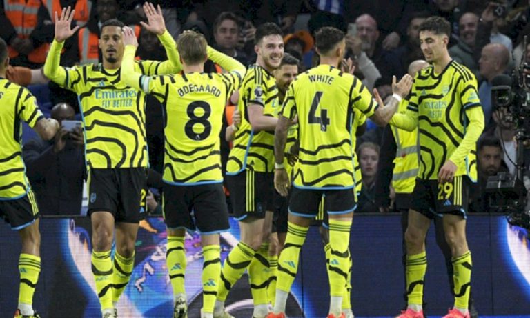 أرسنال يهزم برايتون.. وينتزع صدارة الدوري أرسنال-يهزم-برايتون.-وينتزع-صدارة-الدوري