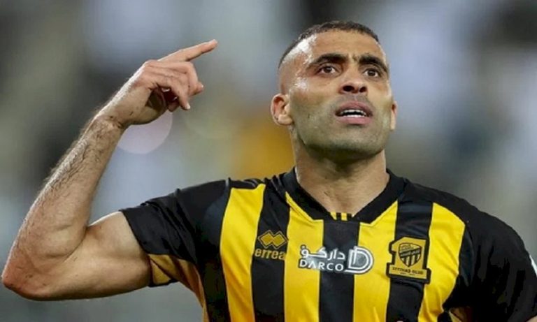 بالفيديو:-حمد-الله-يتعرض-للضرب!