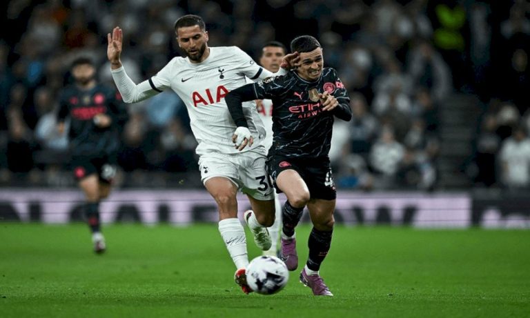 السيتي يكتسح توتنهام وينتزع الصدارة السيتي-يكتسح-توتنهام-وينتزع-الصدارة
