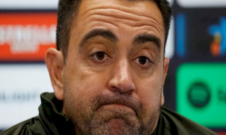 تشافي-يعلق-على-تقارير-إقالته:-أتفهم-كل-هذا-الضجيج