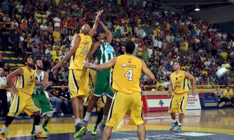 الرياضي-يتقدّم-3-–-1-على-الحكمة-في-السلسلة-النهائية