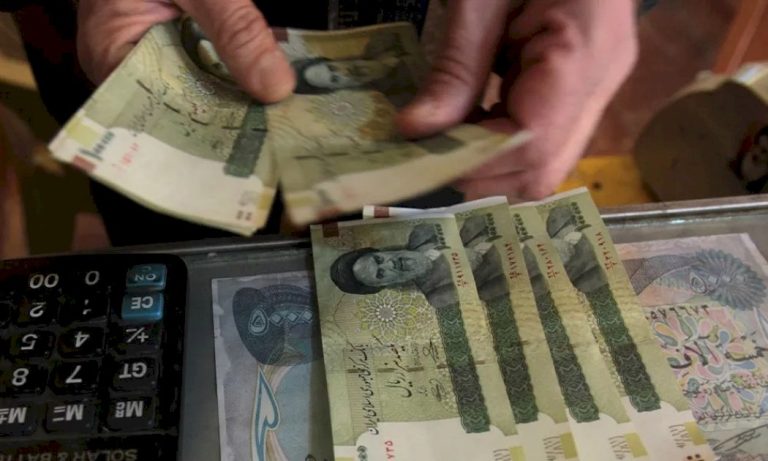 العملة الإيرانية تتدهور العملة-الإيرانية-تتدهور