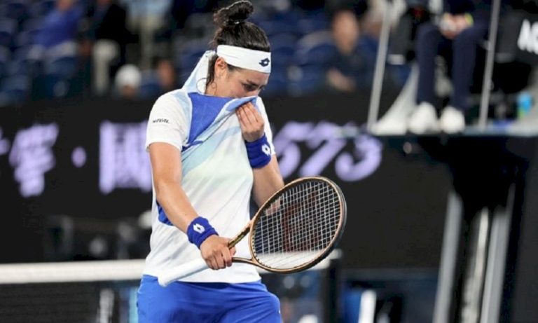 غياب أنس جابر عن أولمبياد باريس يثير ضجة في تونس غياب-أنس-جابر-عن-أولمبياد-باريس-يثير-ضجة-في-تونس