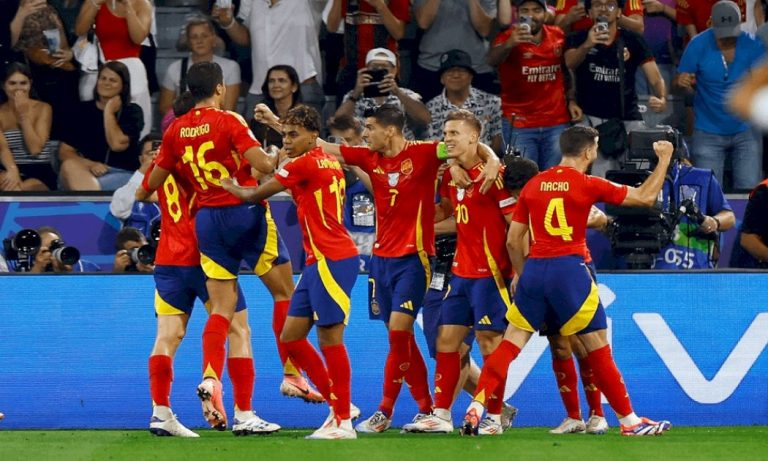 إسبانيا تتخطى فرنسا وتتأهل إلى نهائي يورو 2024 إسبانيا-تتخطى-فرنسا-وتتأهل-إلى-نهائي-يورو-2024