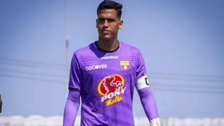 وفاة حارس برشلونة بعد سقوطه في دورة المياه وفاة-حارس-برشلونة-بعد-سقوطه-في-دورة-المياه