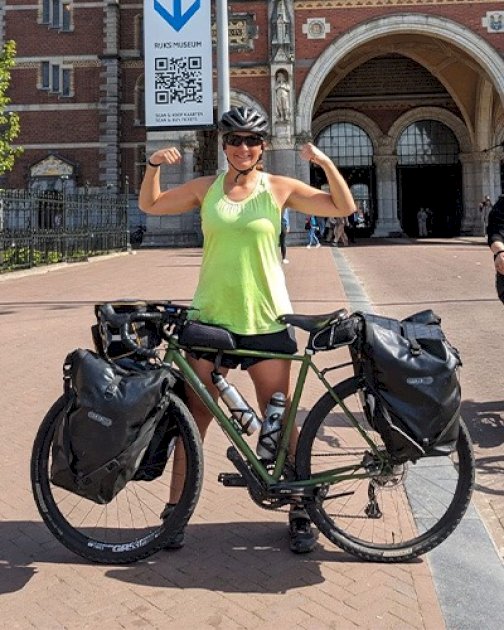 أمريكية تدخل موسوعة غينيس بفضل كلب أمريكية-تدخل-موسوعة-غينيس-بفضل-كلب