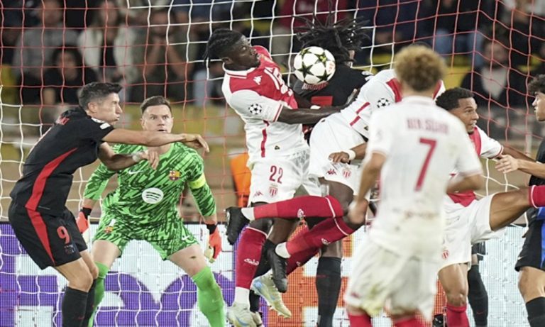 سقوط برشلونة أمام موناكو سقوط-برشلونة-أمام-موناكو