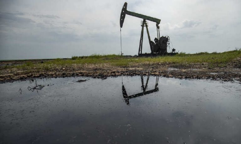 أسعار النفط تتجه لتحقيق زيادة أسبوعية أسعار-النفط-تتجه-لتحقيق-زيادة-أسبوعية