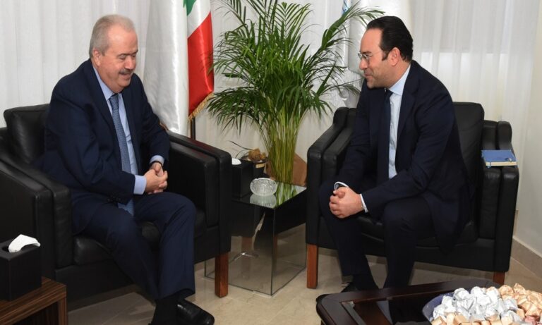 اجتماعات تمهيدية في “المالية” تسبق الإجتماع مع صندوق النقد اجتماعات-تمهيدية-في-“المالية”-تسبق-الإجتماع-مع-صندوق-النقد