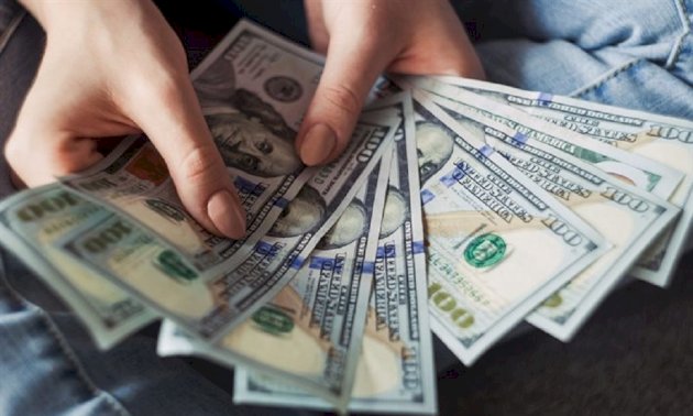 الدولار عند أدنى مستوى في 3 سنوات الدولار-عند-أدنى-مستوى-في-3-سنوات