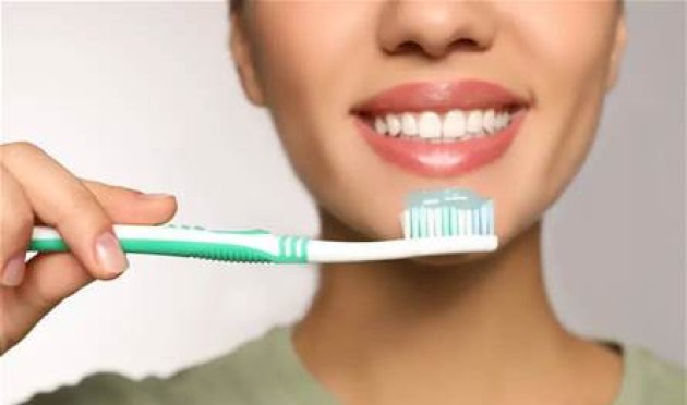 قبل-أم-بعد-الإفطار…-ما-التوقيت-الأمثل-لتنظيف-الأسنان-صباحًا؟