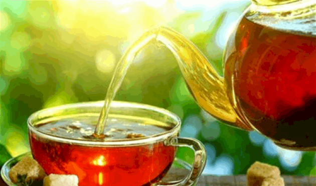 الشاي.. مشروب صحي قد يتحول إلى ضرر بسبب عادات خاطئة الشاي.-مشروب-صحي-قد-يتحول-إلى-ضرر-بسبب-عادات-خاطئة