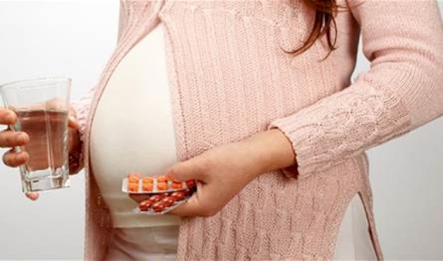 استخدام-الأدوية-خلال-الحمل.-إرشادات-مهمة-لكل-أم