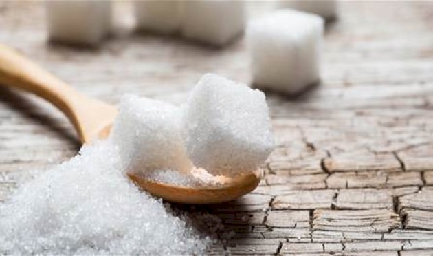 مخاطر-تناول-السكر-بكثرة-وتأثيره-على-القلب-والوزن