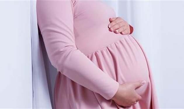 أثناء-الحمل.-هل-يزيد-الباراسيتامول-خطر-التوحد؟