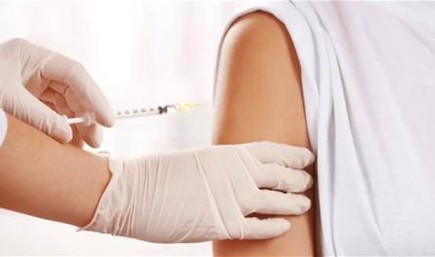 "فايزر"-بورطة…-الحقن-المانعة-للحمل-سبّبت-إصابة-نساء-بأورام!