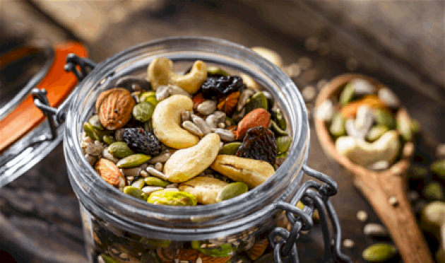 رغم-سعراتها-العالية.-لماذا-لا-تسبب-المكسرات-السمنة؟