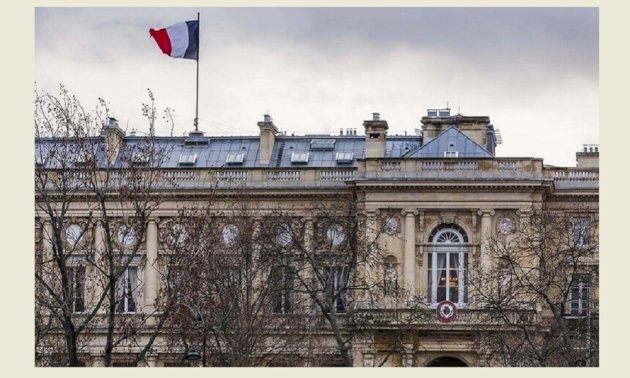 بعد استقالة لوكورنو.. خسائر تضرب الأسهم والسندات الفرنسية بعد-استقالة-لوكورنو.-خسائر-تضرب-الأسهم-والسندات-الفرنسية