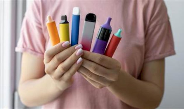 السجائر-الإلكترونية-تهدّد-جيل-المراهقين