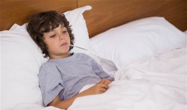 ارتفاع الحرارة عند الأطفال.. إشارات تنذر بخطر يجب الانتباه لها ارتفاع-الحرارة-عند-الأطفال.-إشارات-تنذر-بخطر-يجب-الانتباه-لها