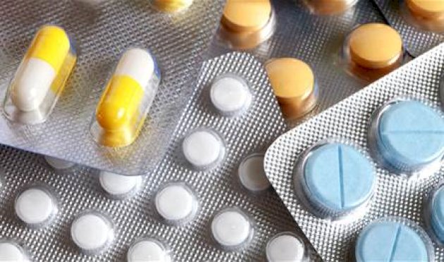 استعدادًا للشتاء… هذه الأدوية يجب أن تكون في صيدليتك المنزلية استعدادًا-للشتاء…-هذه-الأدوية-يجب-أن-تكون-في-صيدليتك-المنزلية