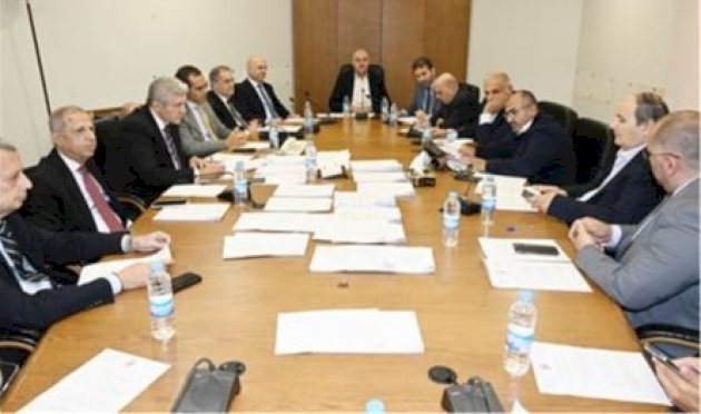 لجنة-الصحة-ناقشت-تنظيم-المختبرات-وحماية-الأطباء.-ماذا-أعلن-عبدالله؟