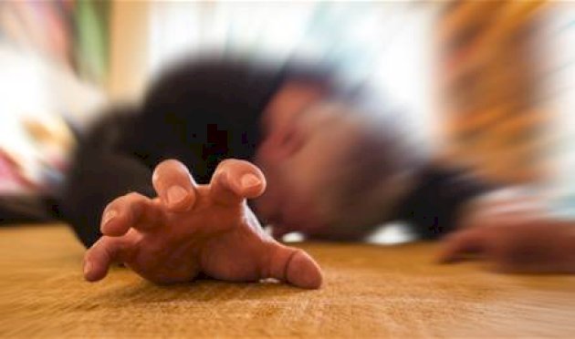 كيف تتصرف عند مشاهدة نوبة صرع؟ تعليمات طبية واضحة كيف-تتصرف-عند-مشاهدة-نوبة-صرع؟-تعليمات-طبية-واضحة