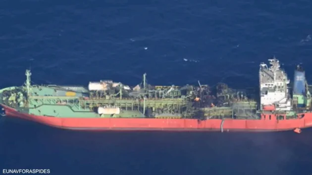 ناقلة-النفط-المُحتجزة-في-الكاريبي-على-صلة-بالحزب!