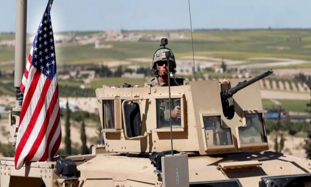 قوات أميركية وسورية تنفذ حملة تفتيش في تدمر قوات-أميركية-وسورية-تنفذ-حملة-تفتيش-في-تدمر