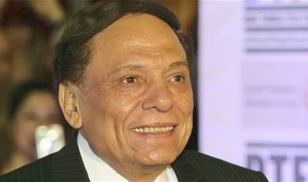 غاب-عن-جنازة-شقيقته.-جدلٌ-في-مصر-بشأن-حقيقة-الوضع-الصحي-لعادل-إمام