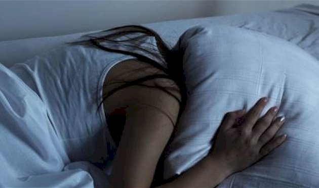 6 عادات بسيطة تساعدك على النوم العميق بسرعة.. اتبعها! 6-عادات-بسيطة-تساعدك-على-النوم-العميق-بسرعة.-اتبعها!