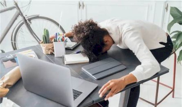 احذرها.. علامات يومية بسيطة قد تكشف عن نقص خطير في الفيتامينات! احذرها.-علامات-يومية-بسيطة-قد-تكشف-عن-نقص-خطير-في-الفيتامينات!