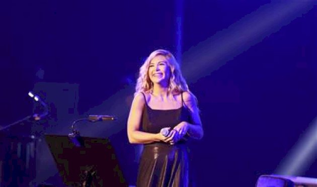 "أيام-اللولو"-يعيد-صباح-إلى-المسرح-بصوت-ألين-لحود