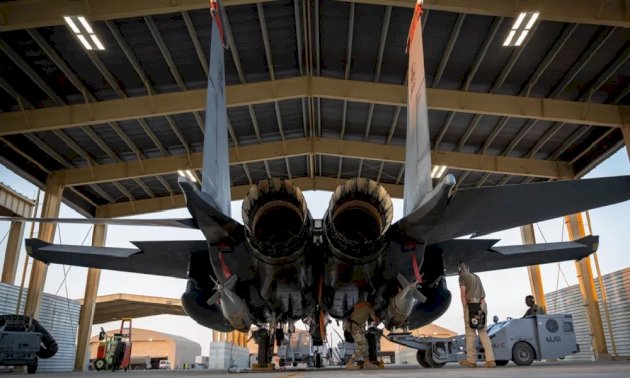 طائرة-شحن-للتحالف-الدولي-تهبط-في-الحسكة