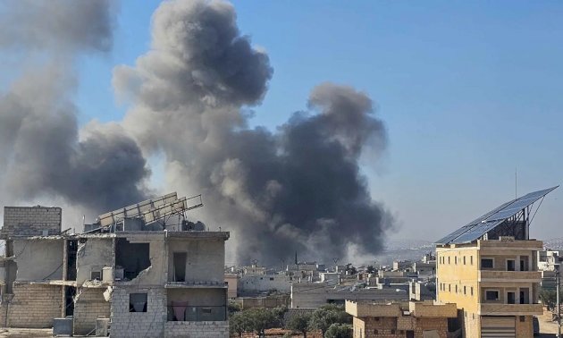 نزوح عشرات العائلات من حلب جراء الإشتباكات نزوح-عشرات-العائلات-من-حلب-جراء-الإشتباكات