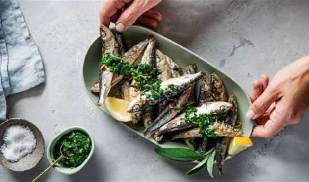 أيهما-أغنى-بأحماض-أوميغا-3-والبروتين-السردين-أم-التونا؟