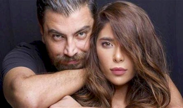 بأجواء فخمة.. معتصم النهار وزوجته يحتفلان بعيد ميلاد ابنتهما الوحيدة (صور) بأجواء-فخمة.-معتصم-النهار-وزوجته-يحتفلان-بعيد-ميلاد-ابنتهما-الوحيدة-(صور)