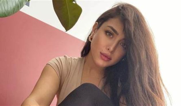 هيا-مرعشلي-تبهر-الجمهور-بإطلالة-أنثوية-راقية-(صورة)