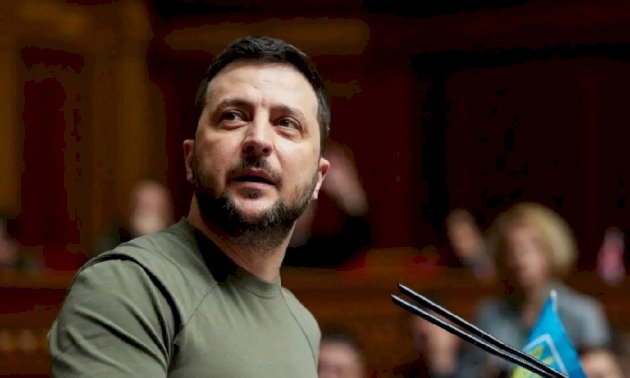 زيلينسكي:-رفع-الأحكام-العرفية-مرتبط-بنهاية-الحرب