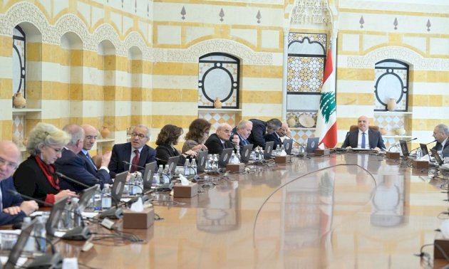 مشروع-قانون-الفجوة-بتوقيع-فرنسي؟