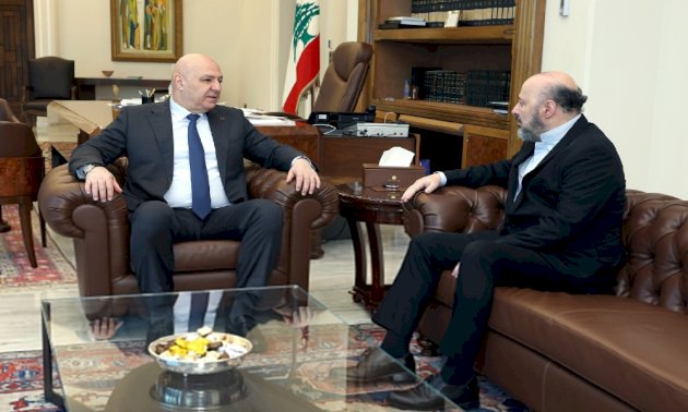 عون-يستقبل-موفد-جعجع-ويبحث-الأوضاع-الراهنة