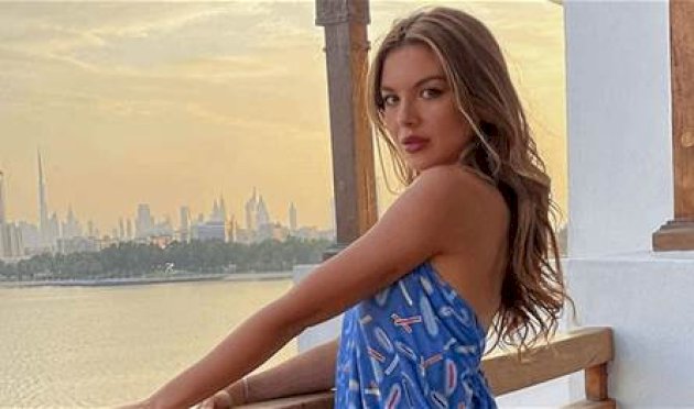 بثياب السباحة… شاهدوا كيف تستعدّ ملكة جمال لبنان السابقة للعام الجديد (فيديو) بثياب-السباحة…-شاهدوا-كيف-تستعدّ-ملكة-جمال-لبنان-السابقة-للعام-الجديد-(فيديو)