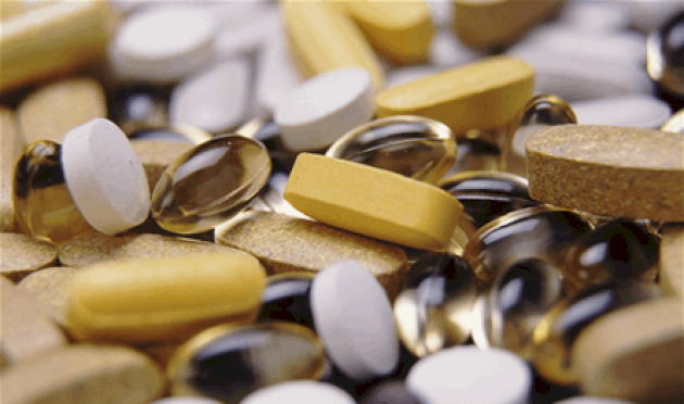 مكملات-غذائية-ينصح-بتجنبها-قبل-النوم