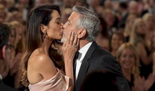 أثار-جدلا-واسعاً.-جورج-كلوني-يكشف-مُفاجأة-عن-زوجته-اللبنانية-أمل-علم-الدين-(فيديو)