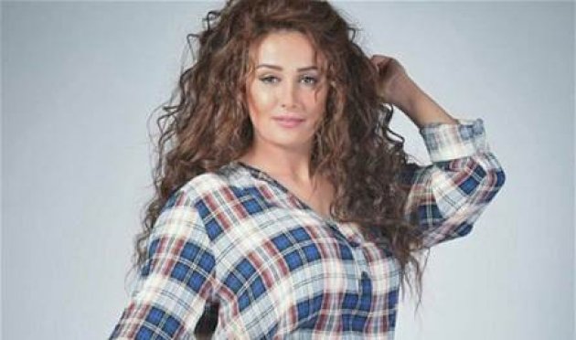 رسالة تضامن من الفنانة كندة حنا مع سوريا في منشور مؤثر رسالة-تضامن-من-الفنانة-كندة-حنا-مع-سوريا-في-منشور-مؤثر