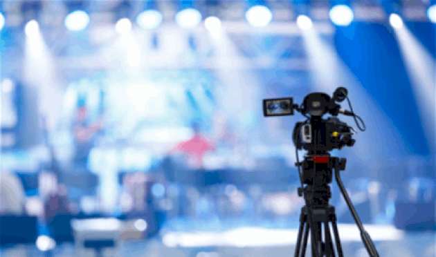 بعد إعلان خبر حملها.. إعلامية تظهر بـ"إسدال الصلاة" (صورة) بعد-إعلان-خبر-حملها.-إعلامية-تظهر-بـ"إسدال-الصلاة"-(صورة)