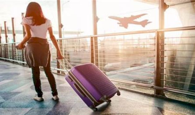 فور-وصولهما-إلى-المطار…-توقيف-خبيرة-تجميل-وزوجها-بتهمة-غسيل-الأموال