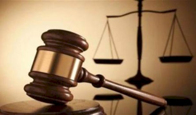 فنان شهير يدعي على مديرة أعماله.. إليكم السبب (صورة) فنان-شهير-يدعي-على-مديرة-أعماله.-إليكم-السبب-(صورة)