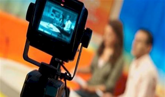 بعد-تعرّضها-لحادث-سير-مروّع…-مذيعة-وفنانة-بارزة-تفقد-قدرتها-على-المشي